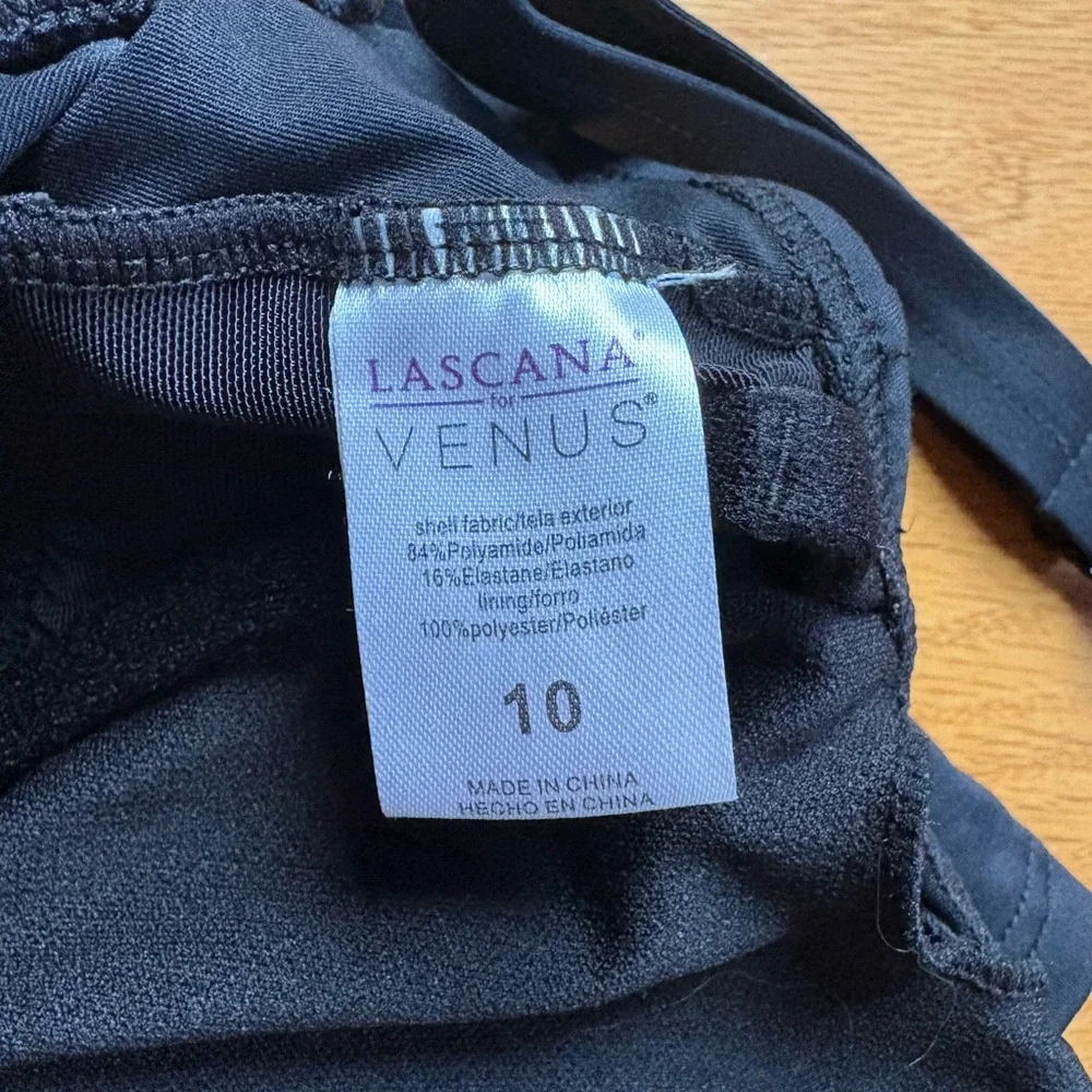 Black Scalloped-Trim Lascana for Venus Tankini Swim Top
